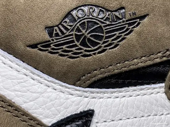 x OG Jordan 1 CD4487 'Mocha' - Scott High 100 Retro Travis Air 0420